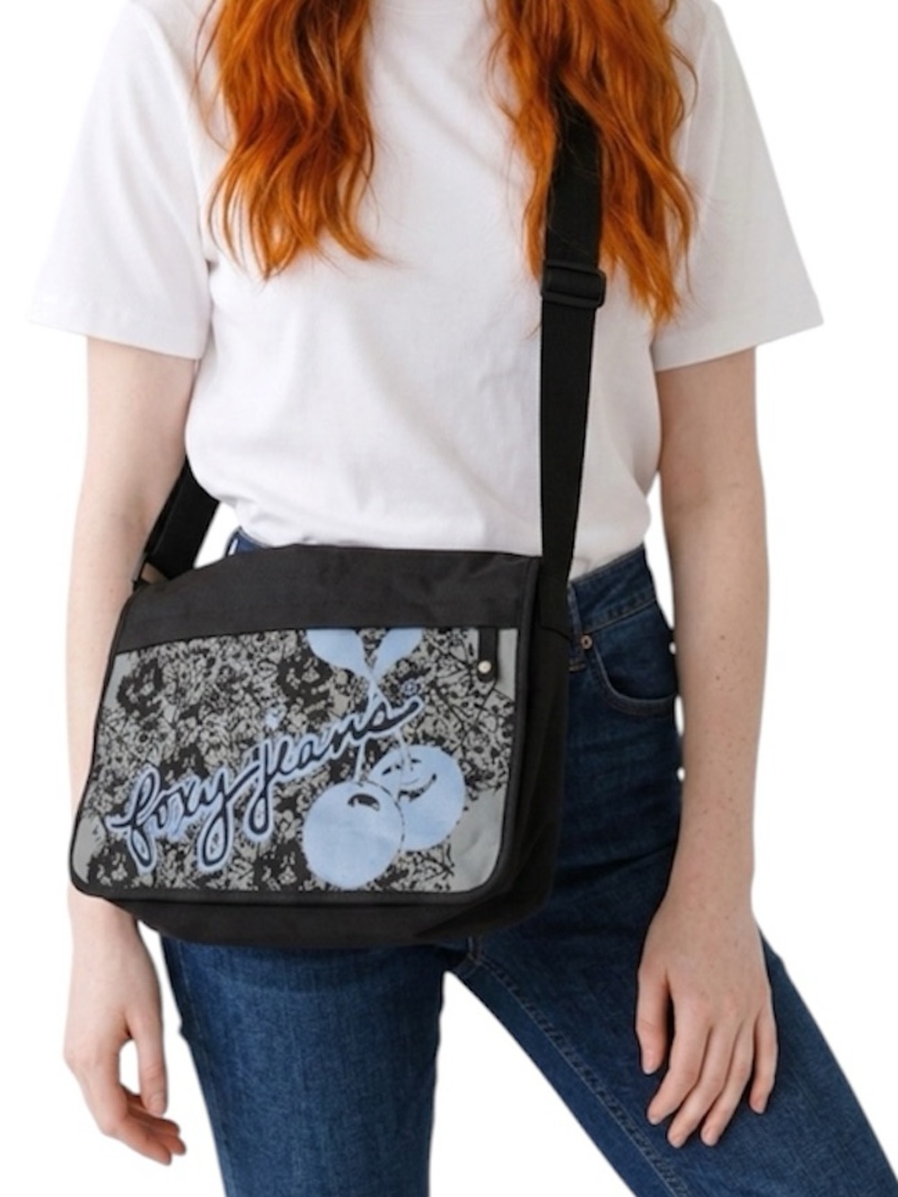 🟥 SALE $8

Crossbody bag Travel Bag laptop Foxy Jeans like new